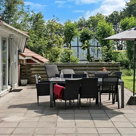 Semesterbostad Gorgeous In With Sauna *